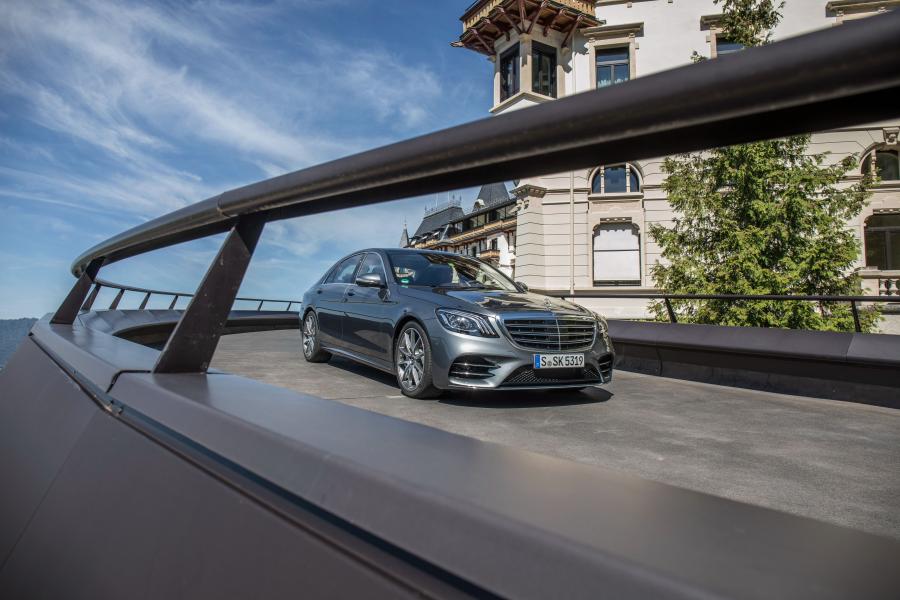  Mercedes-Benz S500 Lang AMG Line 2017 года  (WW) (фото 28 из 33)